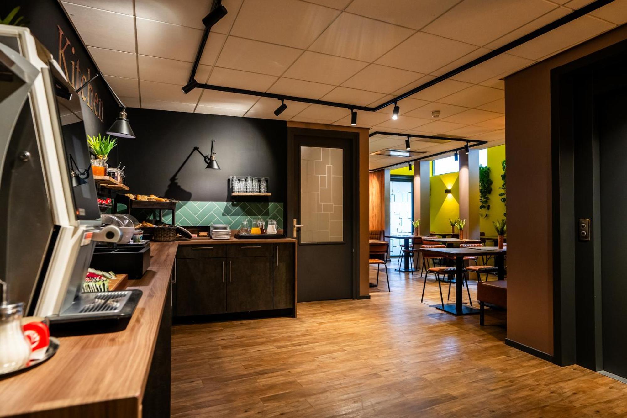 Bud Gett Hostels Гронінген Екстер'єр фото