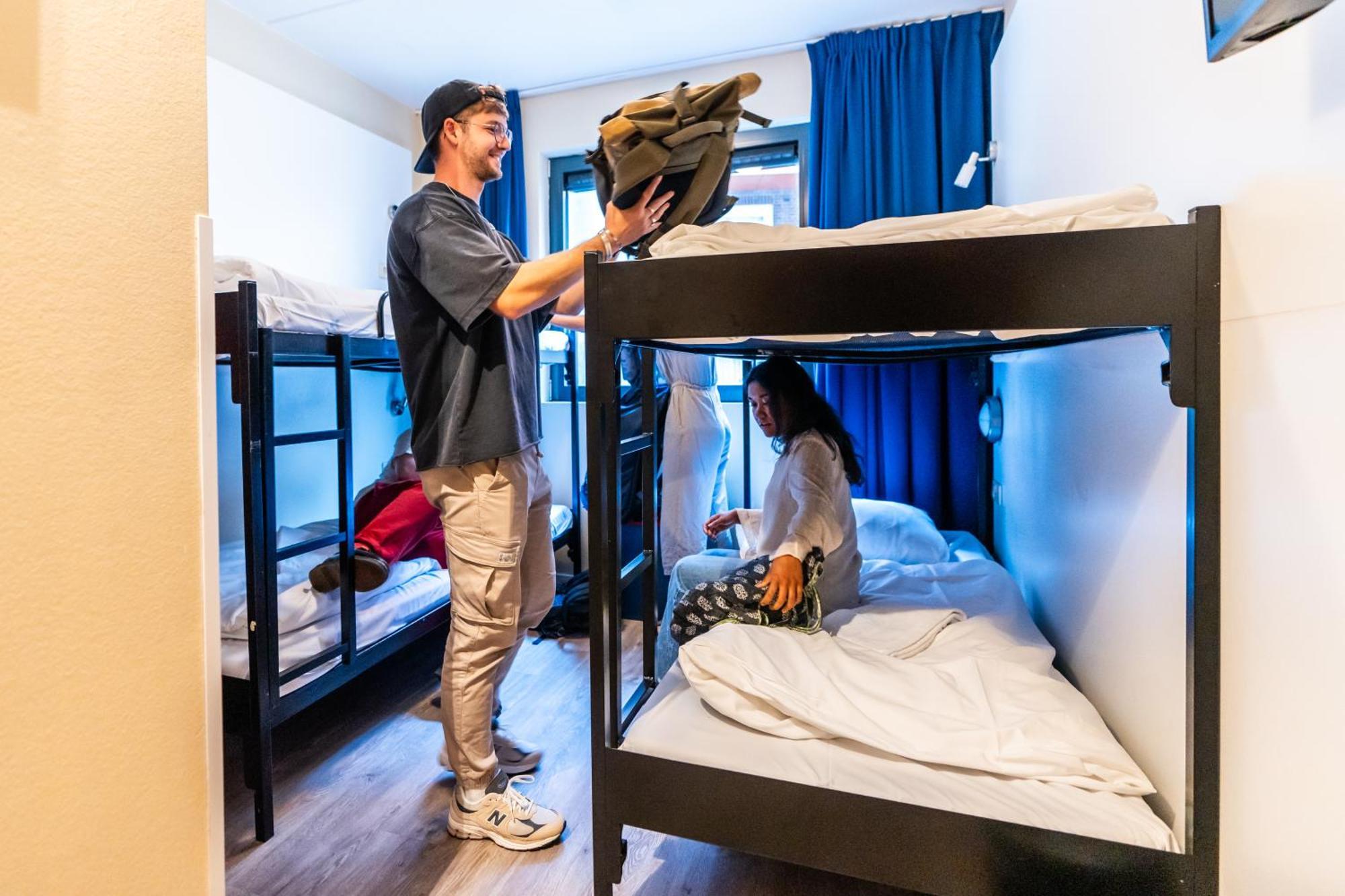 Bud Gett Hostels Гронінген Екстер'єр фото